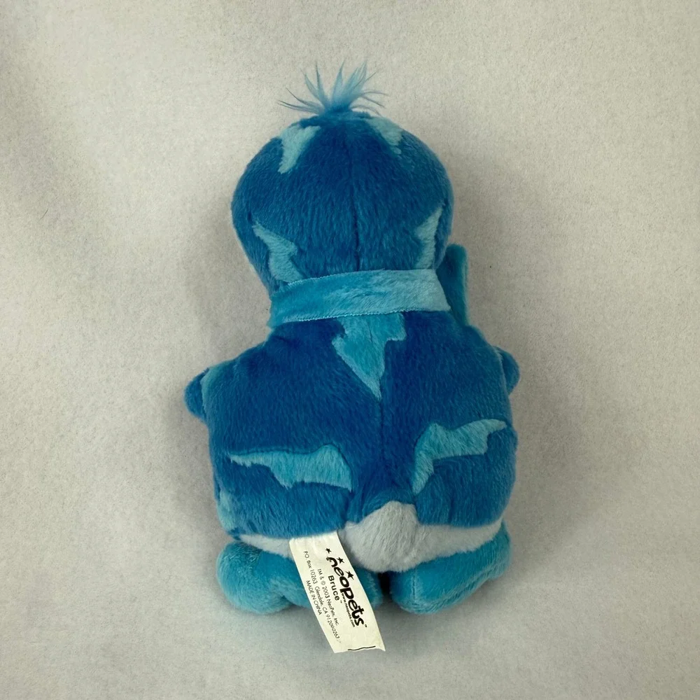 2003‎ Rare Neopets Blue Bruce Penguin 7